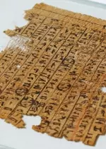 :Le papyrus oublié de la Grande Pyramide